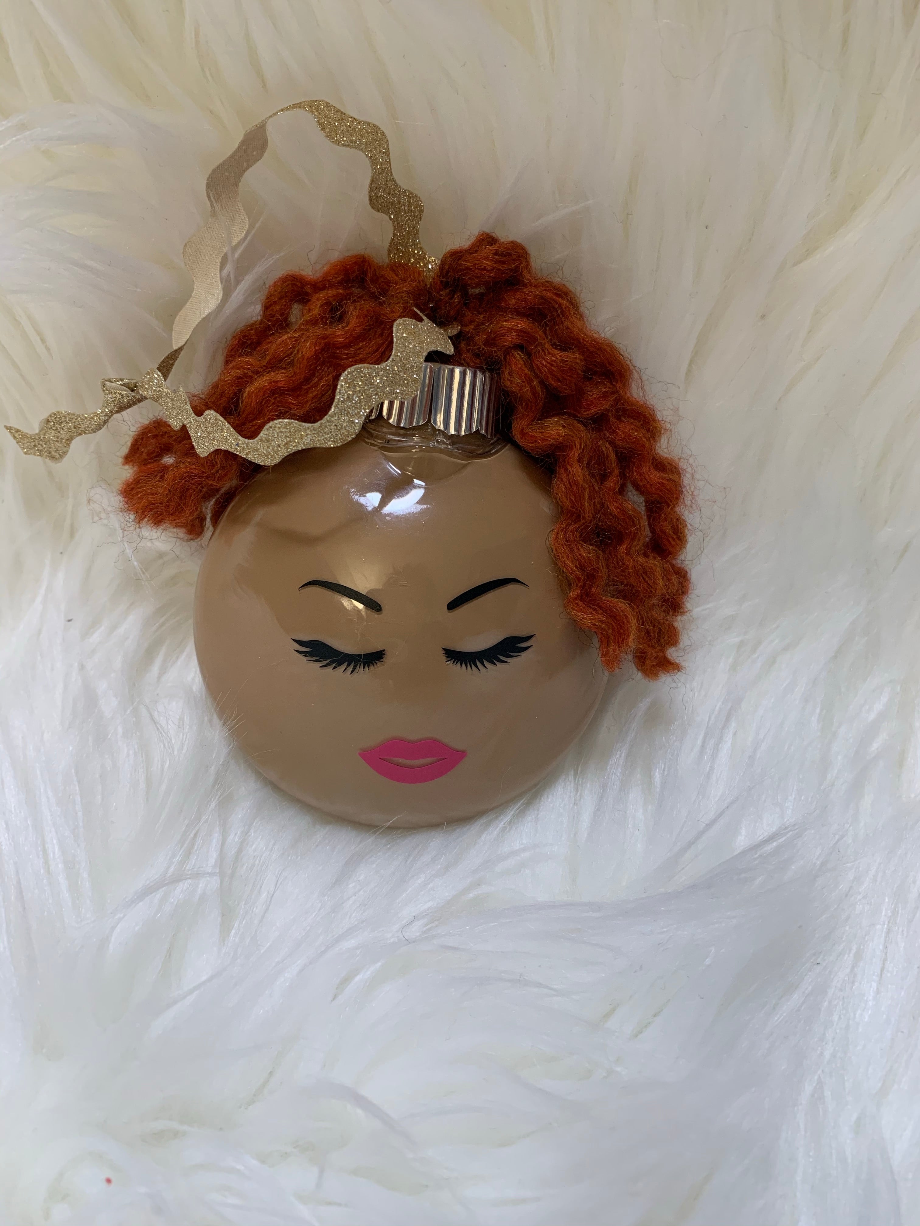 Diva Ornaments