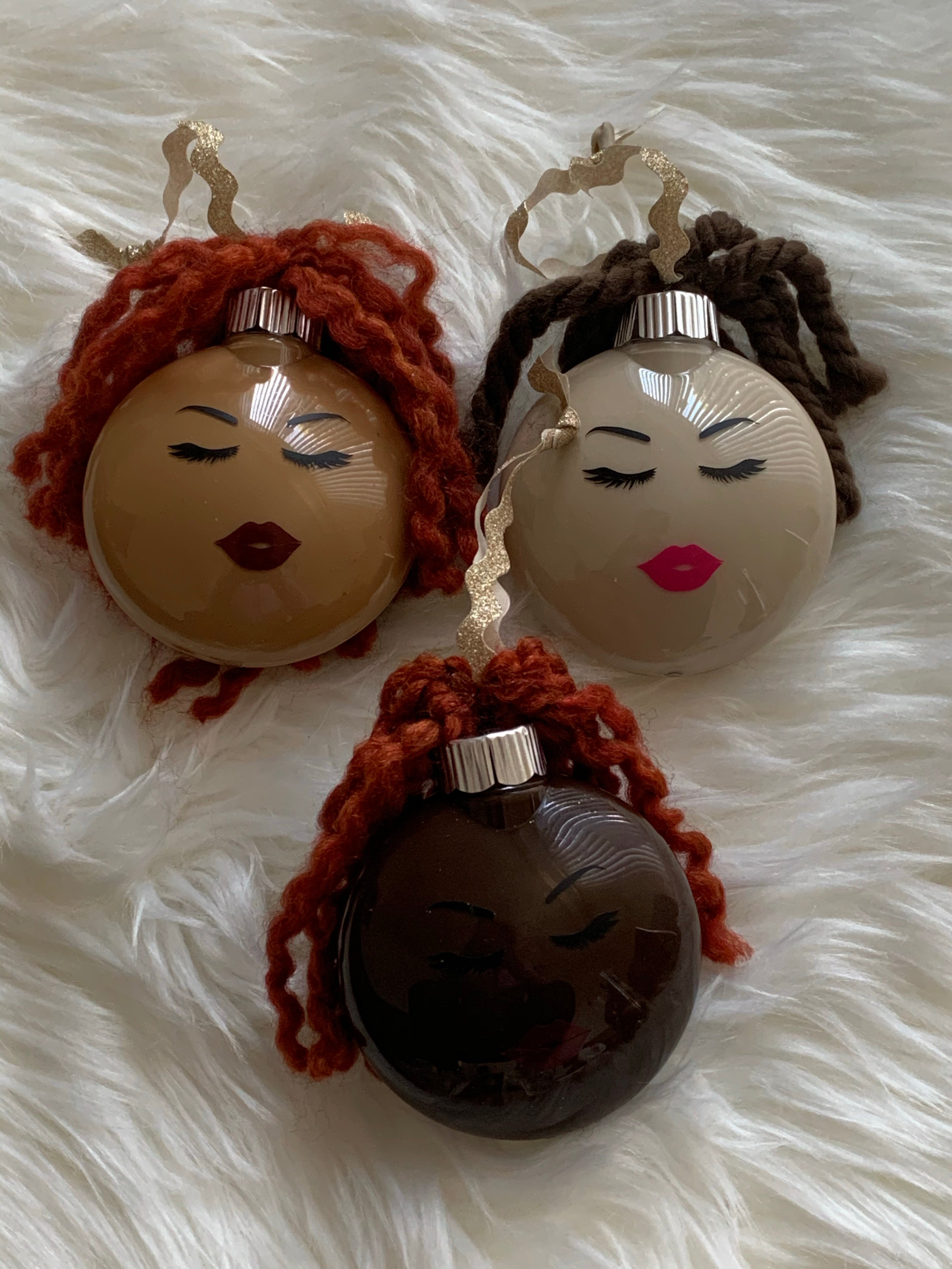 Diva Ornaments